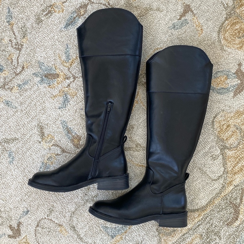 Universal Thread Sienna tall boots